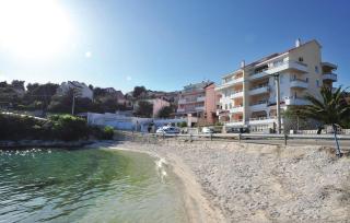 Sea View Apartments Sirena Okrug Gornji - Okrug Gornji - 1