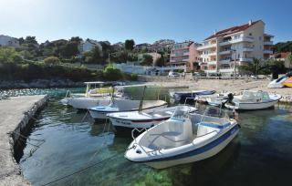 Sea View Apartments Sirena Okrug Gornji - Okrug Gornji - 8