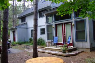 Saltbox - Thompsonville - 9