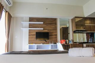 Minimalist and Stylish Studio Parkland Avenue Apartment By Travelio - Tangerang - 8