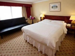 Daresbury Park Hotel & Spa - 5