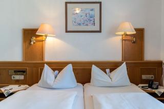 Hotel-Gasthof Zum Dragoner - Peiting - 2