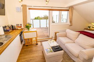 Sea View Holiday Flat - Covehurst Bay - Hastings - 8