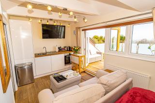 Sea View Holiday Flat - Covehurst Bay - Hastings - 9