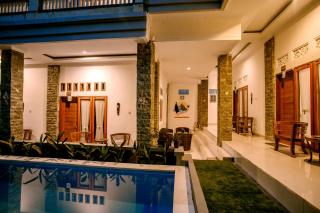 The Puncak Santhi Inn - 1