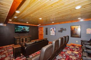 The Blissful Bear Lodge - 0
