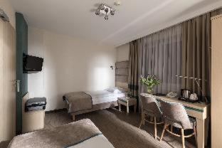 Antares Hotel - Gdynia - 9