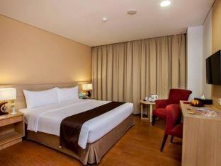 Days Hotel & Suites by Wyndham Jakarta Airport - 8