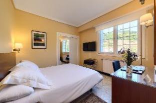 Hotel Avenida - 8