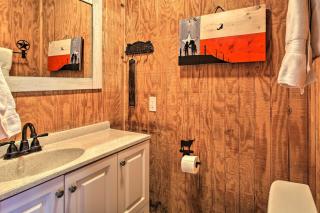 Cozy Medina Cottages with Patio and Mountain Views! - Medina - 3