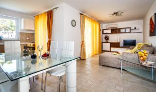 Apartments Mare & Mons Deluxe - Malinska - 3