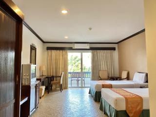 Golden Pine Beach Resort - Pran Buri - 3