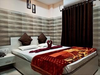 Hotel Prince B - Guwahati - 5