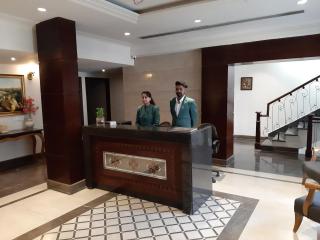 Hotel Golden Tower Near Heritage Street - Amritsar - 5