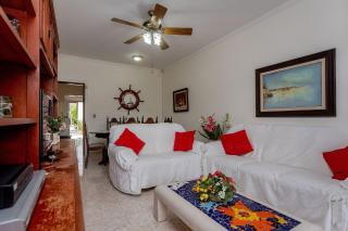 Casa com piscina e churrasqueira próximo à praia - Caraguatatuba - 8