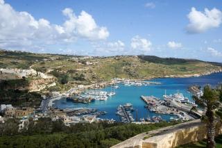 GetawayNpetto Private Duplex Maisonette with Jacuzzi Hot Tub - Mġarr - 8