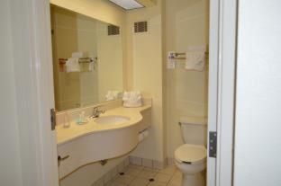 Opal Hotel & Suites - 4