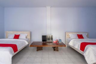 RedDoorz Syariah @ Bondowoso City Center - 3