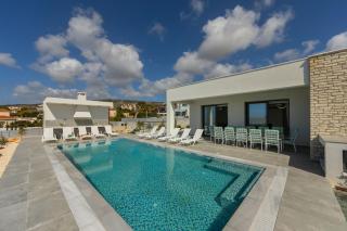 Villa Adaris, Sea Caves Peyia - 9