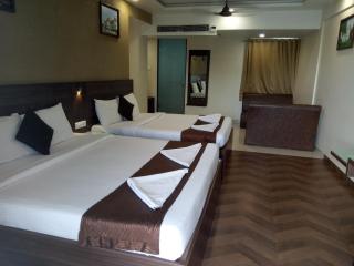 HOTEL SHRINGAR PALACE - Hubli - 7