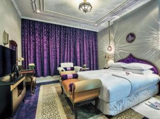 Saraya Corniche Hotel - 1