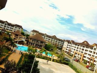 ONE OASIS B2 back of SM MALL free pool wifi - Davao - 4