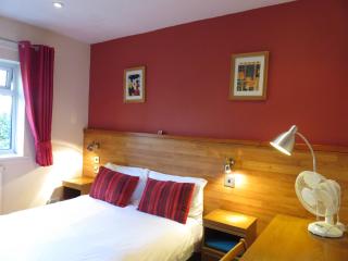 Cherry Lodge - Hook - 4