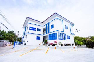 Blue House - Ang Thong - 0