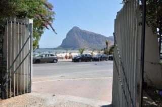 Villa Faro a pochi passi dalla spiaggia - 0
