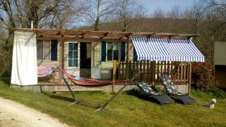 restyled cosy mobil home Les arbres - Montcléra - 3