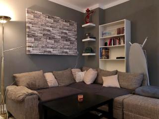 Cozy Apartment near Exhibition Center - 0