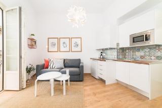 Suite Homes Uncibay Square - 2