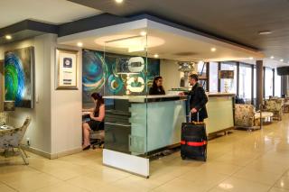 The Nicol Hotel and Apartments - 9