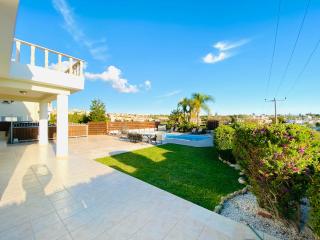 Acropolis Villa 8 - 8