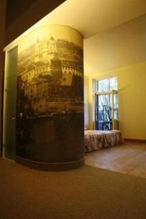 Hotel Metropolis - Kaunas - 9
