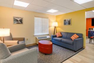 Econo Lodge Hammond - 5