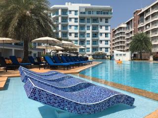 GrandBlue Condominium Mae Phim TOP FLOOR WITH SEA VIEW 706 - Mae Pim - 0
