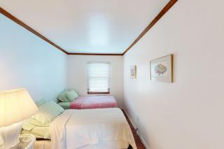 Huron Hideaway - 3