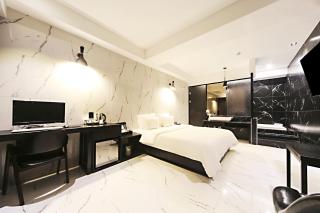 Masan Almond Hotel - Changwon - 9