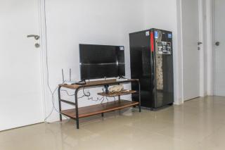 Comfy 2BR Apartment Bassura City near Shopping Mall By Travelio - 6