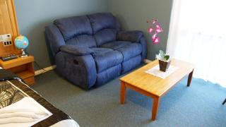 Golden Leaf Motel - Myrtleford - 3