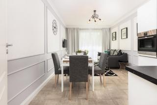 Apartments 350m to the Beach Gdańsk Piastowska by Renters Prestige - Danzig - 6