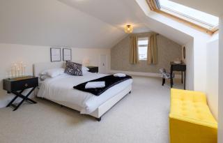 Luxury Living, Stylish Modern Apartment in the Heart of Ryde - Ryde - 8