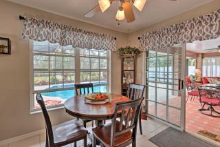 Centrally Located Deltona Home with Pool and Yard - Deltona - 1