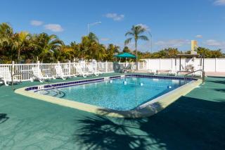 Sunshine Inn & Suites Venice, Florida - 7