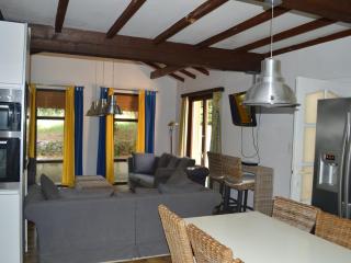 Comfortable holiday home with private pool - 4