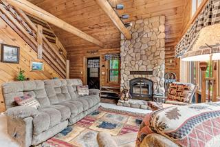 Annabelle Log Home - Presque Isle - 0