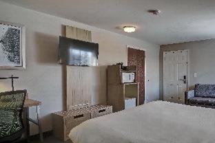 GreenTree Inn Flagstaff - 4
