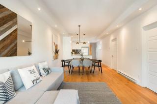 Exquisite Modern Condo in Little Italy by Den Stays - 8