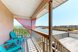 Harbor Island - Port Isabel - 0